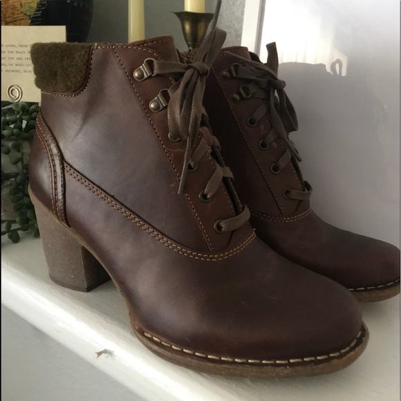 clarks carleta crane boots